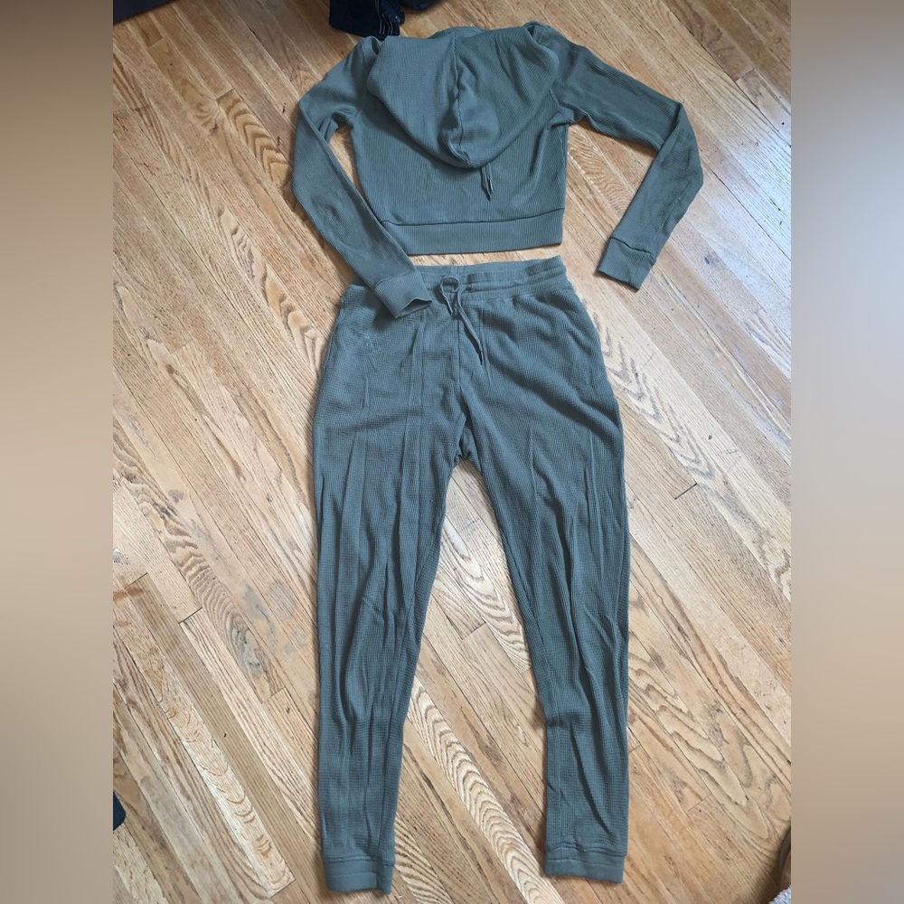 Olive green waffle knit athleisure set